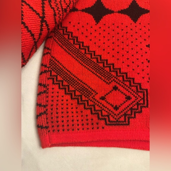 VINTAGE! Red and Black Wool Blend Patterned Skirt Set, sz M - Picture 4 of 13